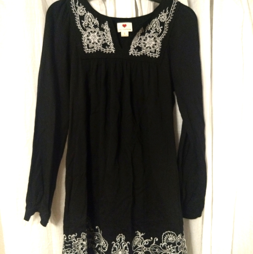 One clothing v neck black dress shirt - Picture 1 of 3